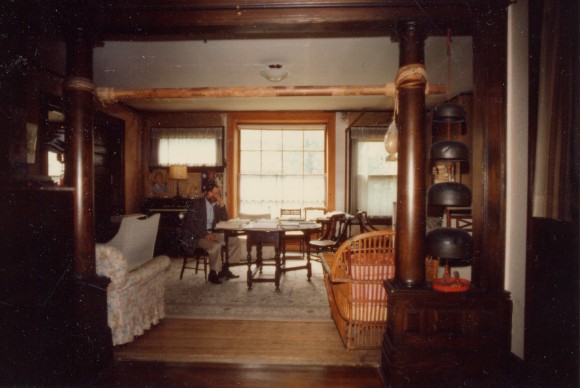 Living room, view from the foyer