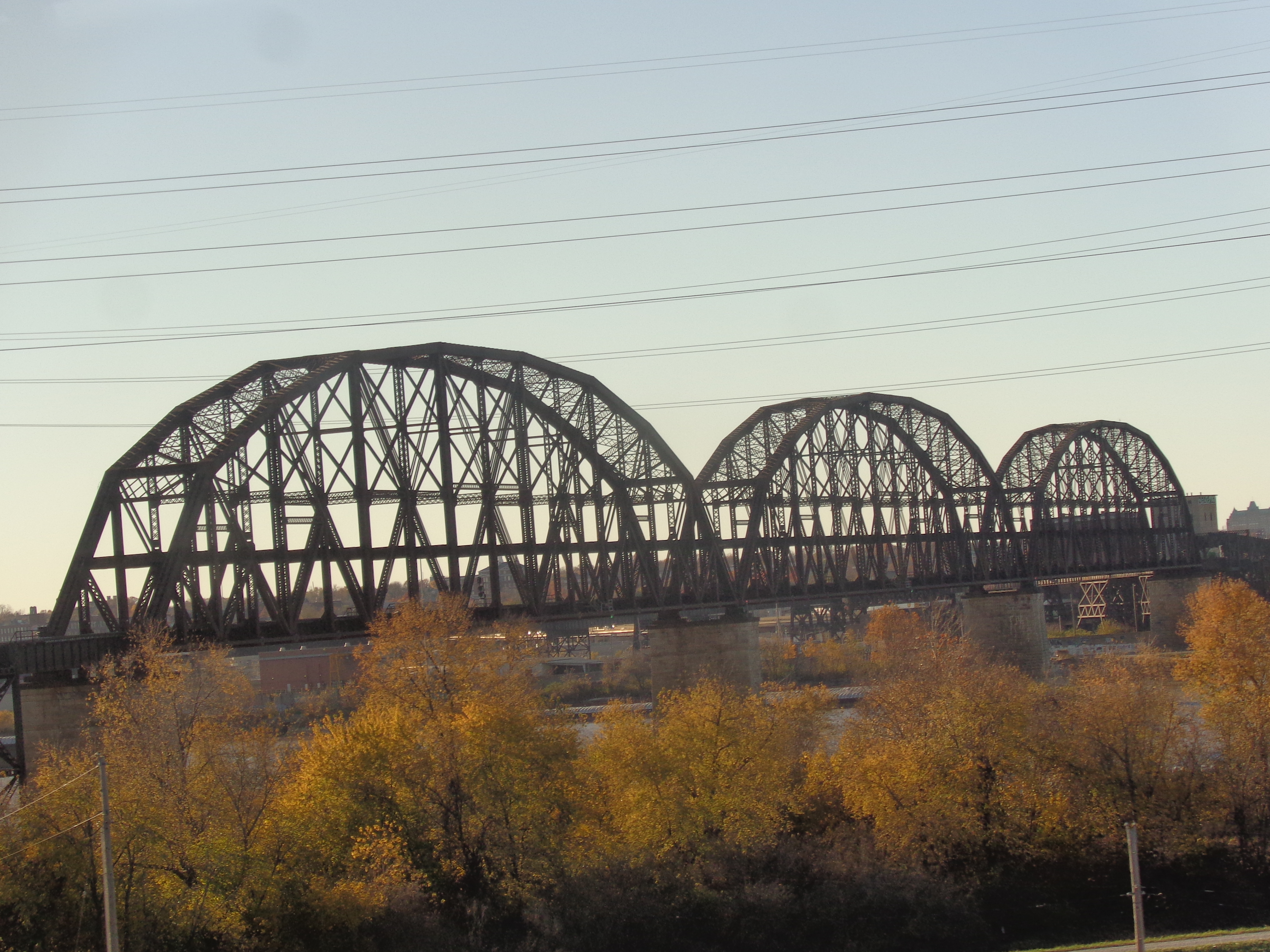 MacArthur Bridge